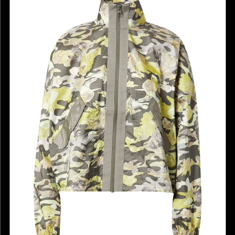 Nike Women's Nike Oversized Sportswear Woven Jacket